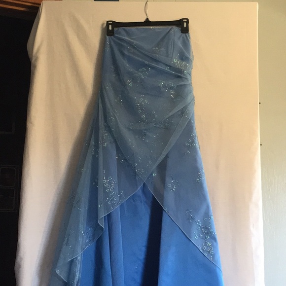 Dresses & Skirts - Blue Strapless Prom Dress